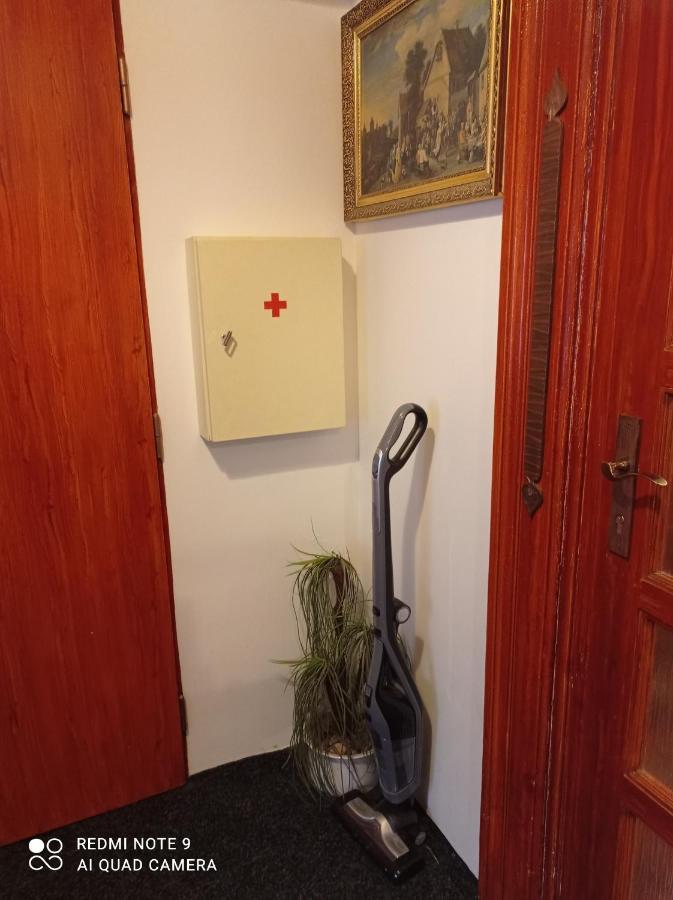 Atlantis Apartman 1 Klášterec nad Ohří Extérieur photo