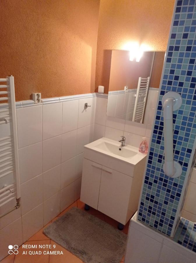 Atlantis Apartman 1 Klášterec nad Ohří Extérieur photo